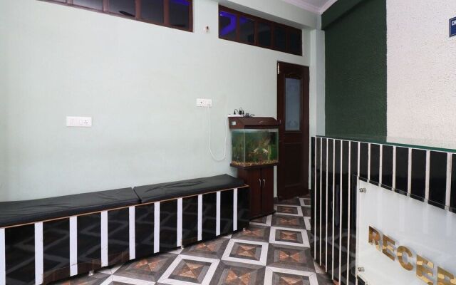 OYO 19123 Sunshine Guest House