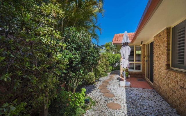 SECRET GARDEN - WiFi - Netflix - Pet Friendly