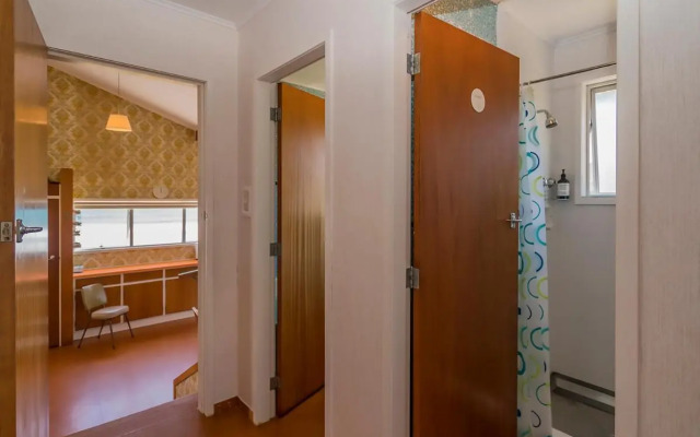 Beachfront Hideaway - Matarangi Holiday Home