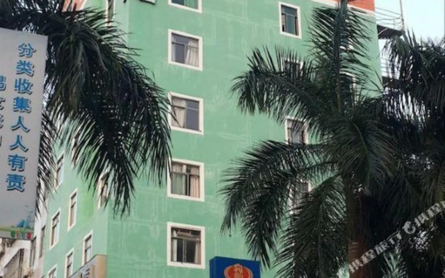 Sleep 99 Chain Hotel (Shenzhen Longcheng Square)