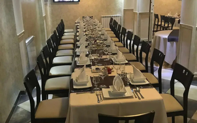 Hotel Restaurant La Roseraie