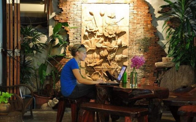 HI-Sukhumvit Hostel