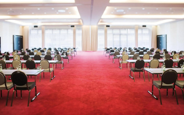 Mövenpick Hotel Stuttgart Airport