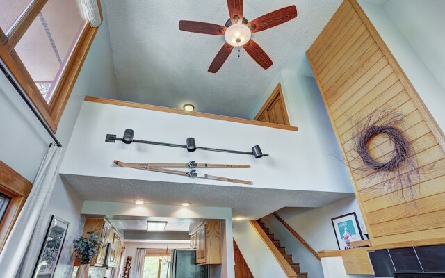 Sophie's Chalet 3 Bedroom Townhouse by RedAwning