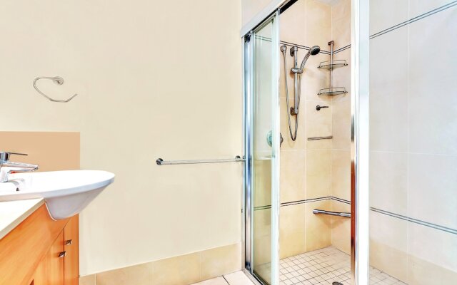 15th Floor, Cairns City Luxury