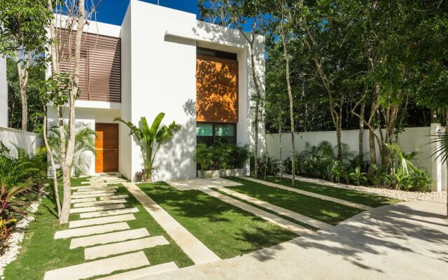 Casa Sieva 4 BDRM luxury villa sleeps 8