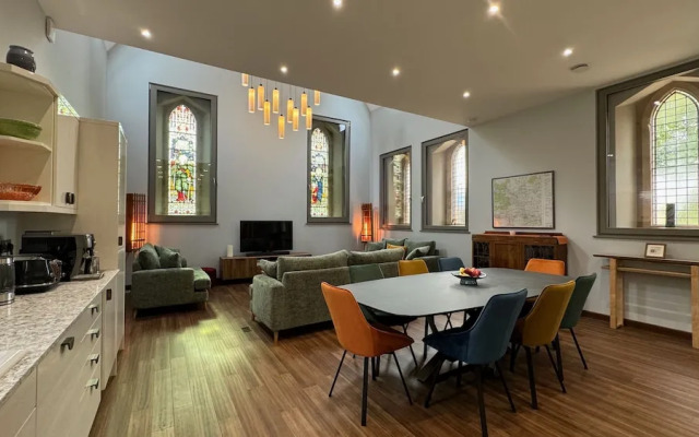 Warksburn Old Church - Luxury Church Conversion