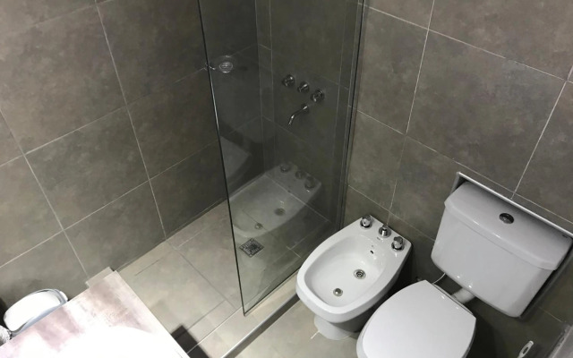 Excelente dpto para 4/6 personas a metros de peatonal.