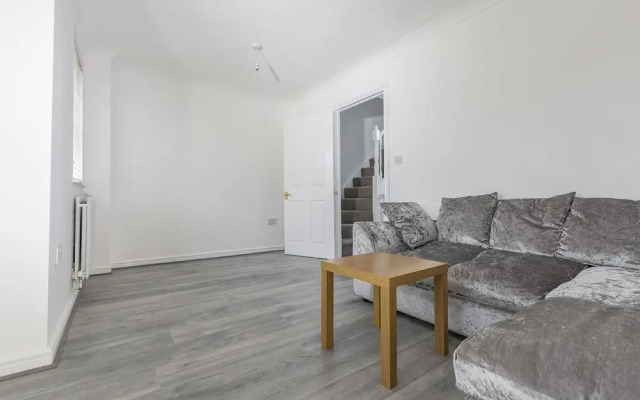 Haynes Road 3 Bed House