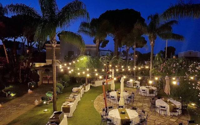 Colonna Rooms & Apartment