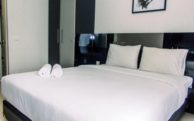 Fancy And Nice Studio At Parkland Avenue Apartment