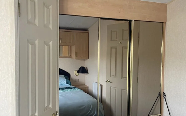 Immaculate 2-bed Static Caravan at Monrieth