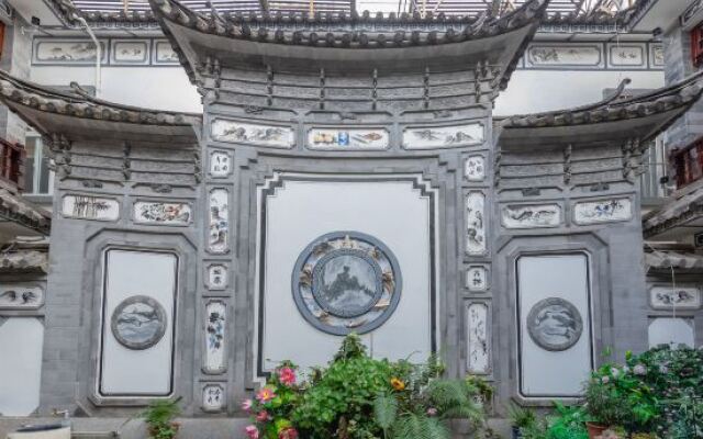 Zhi Lan Court Inn