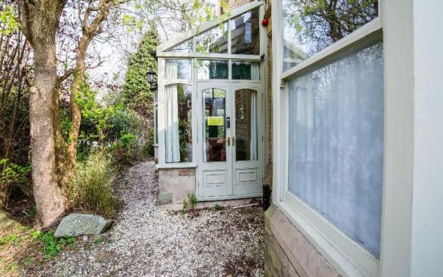 The Briary Hotel - Guest House