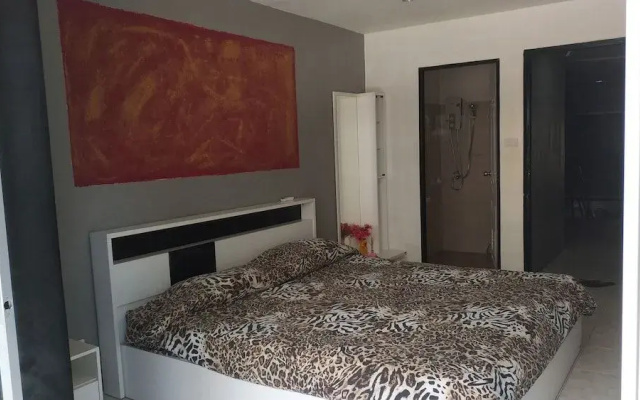 Desire Guesthouse Patong