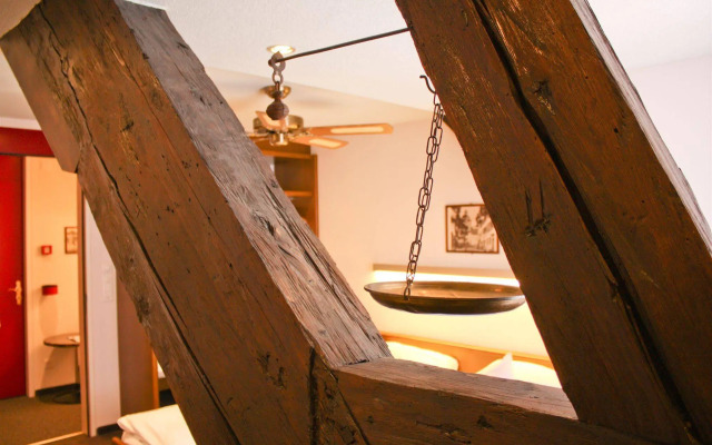 ROESLI Guest House