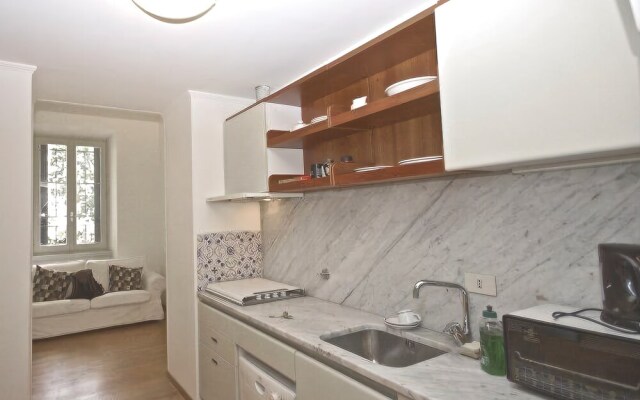 House & The City - Vatican Apartments