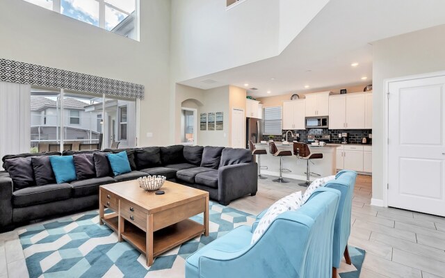 Stylish Home W/private Pool&spa, Near Disney!