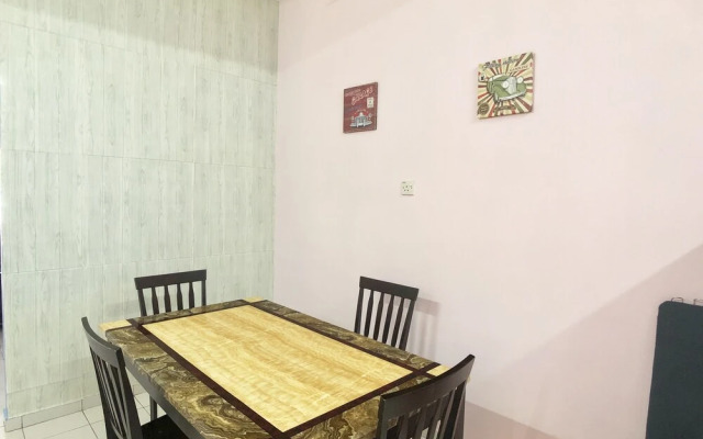 Sakura 2 Homestay Kampar