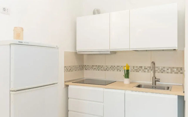 I Fari 25 600mt From The Beach