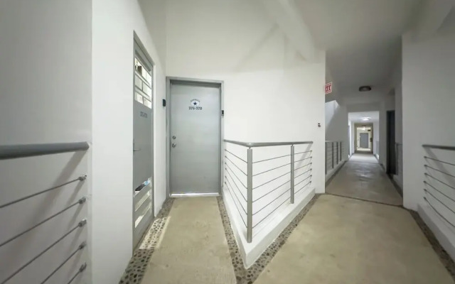 ARIA Residence Beachfront luxury