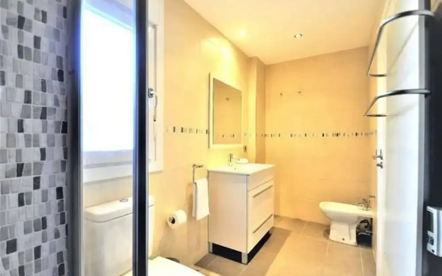 Excellent Seafront Villa in Cala Pi