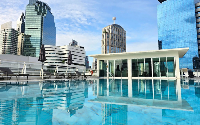 Отель The Bless Hotel and Residence