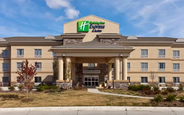 Holiday Inn Express Hotel & Suites Newton