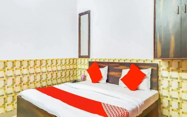Hotel Dolphin by OYO Rooms