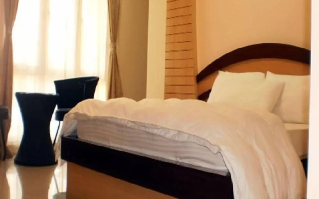 Hotel Hilltop International