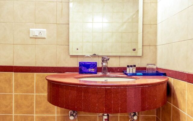 OYO 1667 Hotel Micro Continental