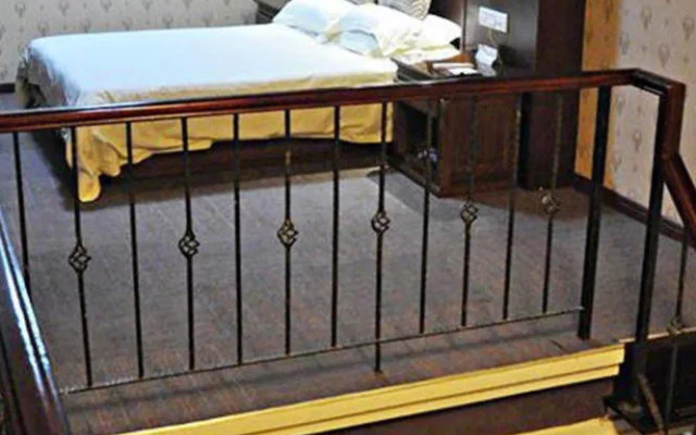 Century Shengye Hotel