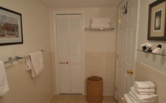 Peabody's 'Hip Little Stay'