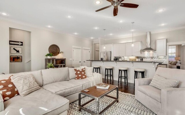 Harribo Townhome - Walk Everywhere - Downtown Fay