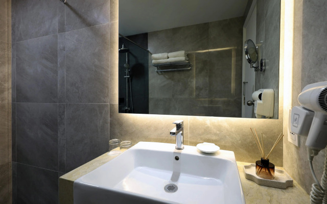 Berjaya Penang Hotel