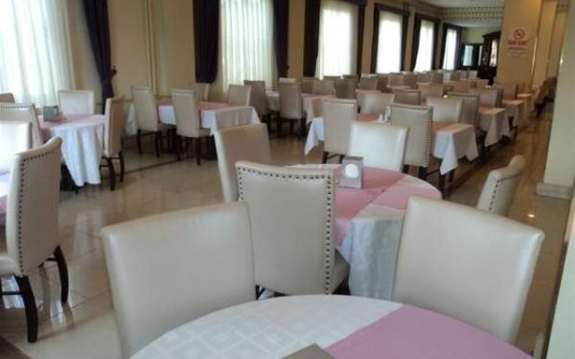 Egehan Hotel