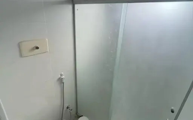 1/4, sala. Porto da Barra.