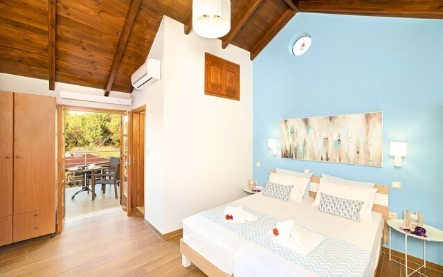 Cretan Lux Villa Heated Pool