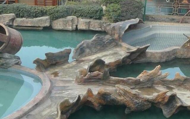 Nanjing Tangshan Shengquan Hot Spring Hotel （Northeast Gate）