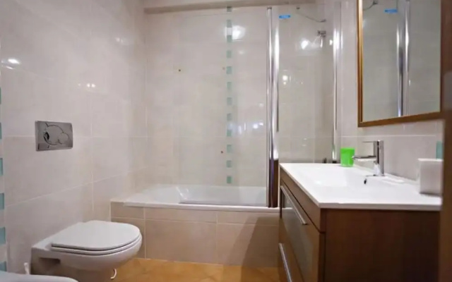 Gomeira in Tavira With 3 Bedrooms and 2 Bathrooms