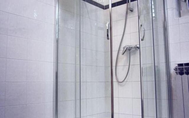 Apartment Infinity Blue