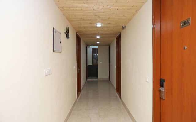 OYO 15731 Lime Wood Stay
