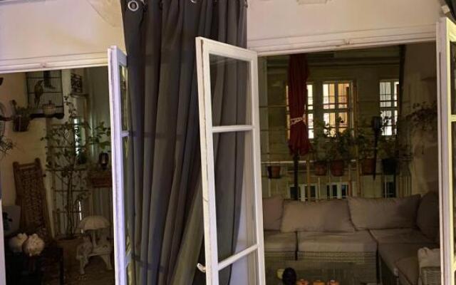 Apartment with terrace in Paris center - MONTORGUEIL district