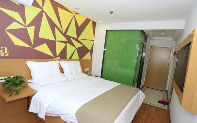 Vatica Hefei Binhu District Guangxi Road Exhibition Center Hotel