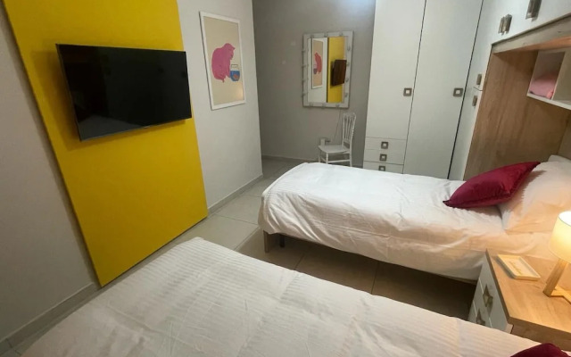 East West Apartment