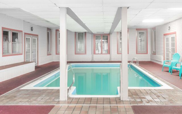 Ramada Groton