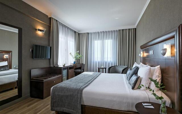 Corfu Gold Luxury Suites