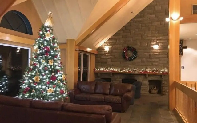 Riverside Resort & Conference Centre