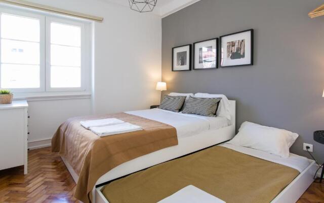 Telhal by Central Hill Apartments