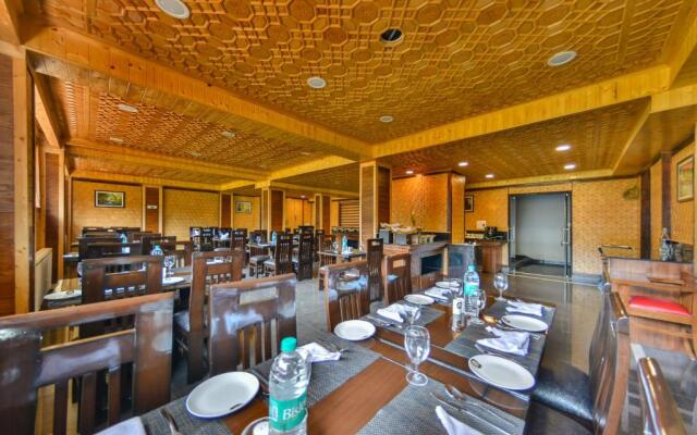 Hotel Royal Hillton, Pahalgam